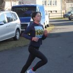 Žďárský útěk letos přivítal i běžce v maskách