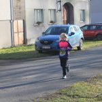 Žďárský útěk letos přivítal i běžce v maskách