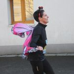 Žďárský útěk letos přivítal i běžce v maskách