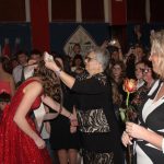 I přes výpadek proudu si cehničtí deváťáci svůj večer užili