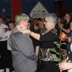 I přes výpadek proudu si cehničtí deváťáci svůj večer užili