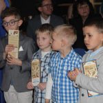 I přes výpadek proudu si cehničtí deváťáci svůj večer užili