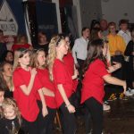 I přes výpadek proudu si cehničtí deváťáci svůj večer užili