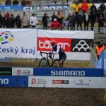 Češi medaili ve štafetách nezískali a brali až 6. místo. Zlaté medaile si pověsili na krk Francouzi
