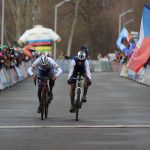 Češi medaili ve štafetách nezískali a brali až 6. místo. Zlaté medaile si pověsili na krk Francouzi