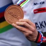 Dvě české juniorky se dostaly na MS v cyklokrosu do první desítky. Domácí Anna Hrdinová prožila silné emoce