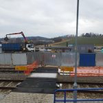 Chátrající nádražní budova v Kájově už je minulostí