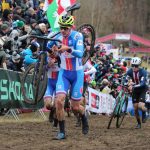 Česká reprezentace vybojovala na MS v cyklokrosu první medaili! Junior Kryštof Bažant získal bronz
