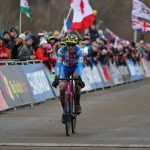 Česká reprezentace vybojovala na MS v cyklokrosu první medaili! Junior Kryštof Bažant získal bronz