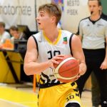 Sršni proti sešívkám nezaváhali! Výhru řídil 33 body Martin Svoboda