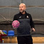 O mistrovský titul se poperou Delfíni a Ovečky