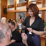 Dražický košt pálenek začal v pergole a dnes plní velký sál