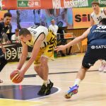 VIDEO: Zaplněná písecká hala viděla další basketbalový koncert
