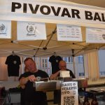 Na Pivních slavnostech v Táboře se hlasuje. Nejlepší tácek má Pivovar Obora, nejlepší sklo Bernard. Kdo vyhraje soutěž o nejlepší pivo?