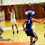 Basketbalistky Strakonic si upevnily druhé místo