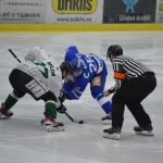VIDEO: Hokejisté Tábora vstoupili do série s Příbramí porážkou. Branky padaly pouze ve druhé třetině