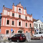 Budova bývalé písecké knihovny se pomalu proměňuje. Bude sloužit městské policii