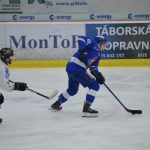 VIDEO: Rychlé góly pomohly Táboru k vedení v sérii. Na zimák dorazily skoro tři tisíce diváků
