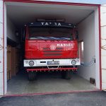 V Oslově se pyšní novou hasičskou cisternou Tatra. Stará Škoda 706 ještě poslouží na Rakovnicku