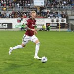 Dynamo se kouslo samo. Sparta vyhrála vyrovnaný duel po chybě Janáčka