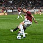 Dynamo se kouslo samo. Sparta vyhrála vyrovnaný duel po chybě Janáčka