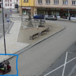 Muž na elektrické tříkolce naboural v Soběslavi auto a ujel. Policie pátrá po jeho totožnosti