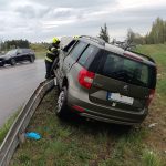Při nehodě tří aut v Kaplici se zranili čtyři lidé. Jednu ženu transportoval do nemocnice vrtulník