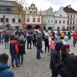 Na soutěž historických aut 0 106 Jihočeským krajem dorazilo 41 posádek
