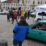 Na soutěž historických aut 0 106 Jihočeským krajem dorazilo 41 posádek