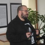 Jakub Sajler vzbudil pozornost už na Akademii výtvarných umění. Nejspíš zaujme i ve Vodňanech