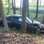 Opilá řidička na Jindřichohradecku zdemolovala Mercedes. Škoda je odhadnuta na milion