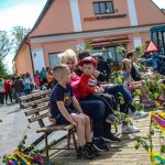 Prvomájový průvod v Sedlici ovládli trampové