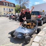VIDEO: Milevské náměstí zaplnily stovky nablýskaných motorek. Kněží jim tam před sezonou požehnali