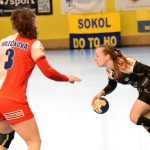 VIDEO: Písecká brankářka Eva Bezpalcová zavřela bránu a přiblížila svůj tým bronzu