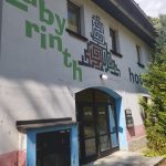 Chátrající hotel Saturn na Prachaticku se možná stane penzionem pro seniory