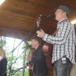 Ražický pražec znovu ožil. Lidé poslouchali muziku i v lijáku