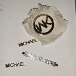 Služební pes Connor vyčenichal 170 tisíc uschovaných cigaret, celníci nalezli i pyrotechniku