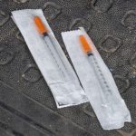Rána pro táborské drogové podsvětí. Zásahovka si došla pro skupinu dealerů