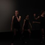 ZUŠ Sezimovo Ústí uvedla komponované představení Hrdinové. Bylo vyprodáno
