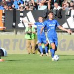 První barážové derby rozlouskl v nastavení Dynamák Matouš Nikl. Odveta v neděli v Táboře