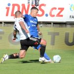 První barážové derby rozlouskl v nastavení Dynamák Matouš Nikl. Odveta v neděli v Táboře