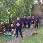 Policisté nezapomínají na památku československých četníků. Ve Zdíkovci se sešli u hrobu Antnonína Stani