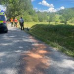 U Přední Zvonkové se čelně střetl motorkář s autem. Letěl pro něj vrtulník