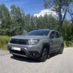 U Přední Zvonkové se čelně střetl motorkář s autem. Letěl pro něj vrtulník