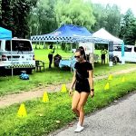 Ta přilba patří na hlavu, ne do baťůžku, upozorňovali českobudějovičtí strážníci malé elektrokoloběžkáře