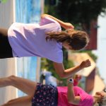 Zumba na koupališti je stále oblíbenější. Energická lekce s Vendulou Kořínkovou přilákala nadšence