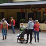 Táborem projel Pony express. Veze i poštu s razítkem z Pintovky