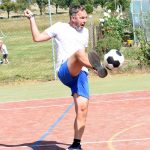 VIDEO: Pořadatelé nohejbalu v Drhovli si umí vybrat počasí
