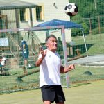 VIDEO: Pořadatelé nohejbalu v Drhovli si umí vybrat počasí