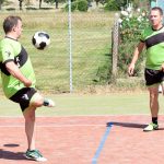 VIDEO: Pořadatelé nohejbalu v Drhovli si umí vybrat počasí
